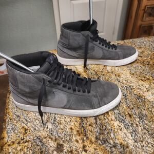 Nike SB Blazer Mid Sneakers Grey Size 10 ID 864349-006